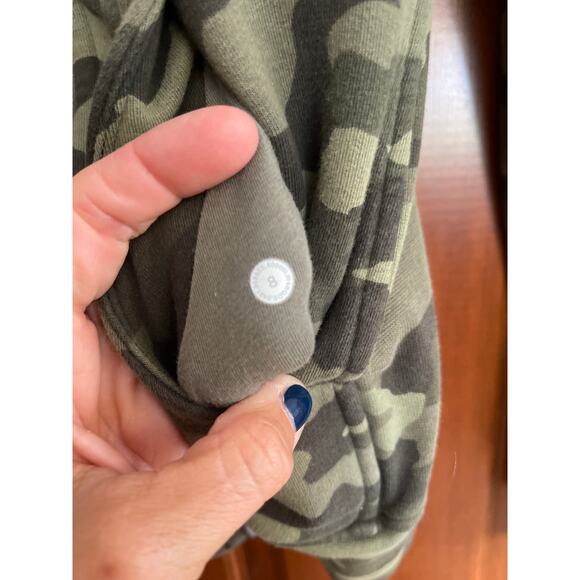Lululemon scuba camouflage hoodie jacket size 8 - Picture 5 of 7